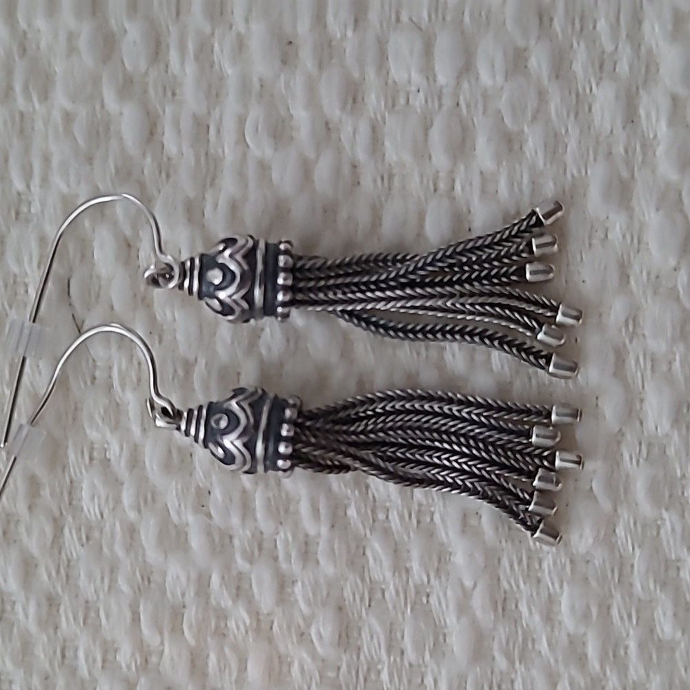 James Avery Retired Sterling Silver Tassel Earrings